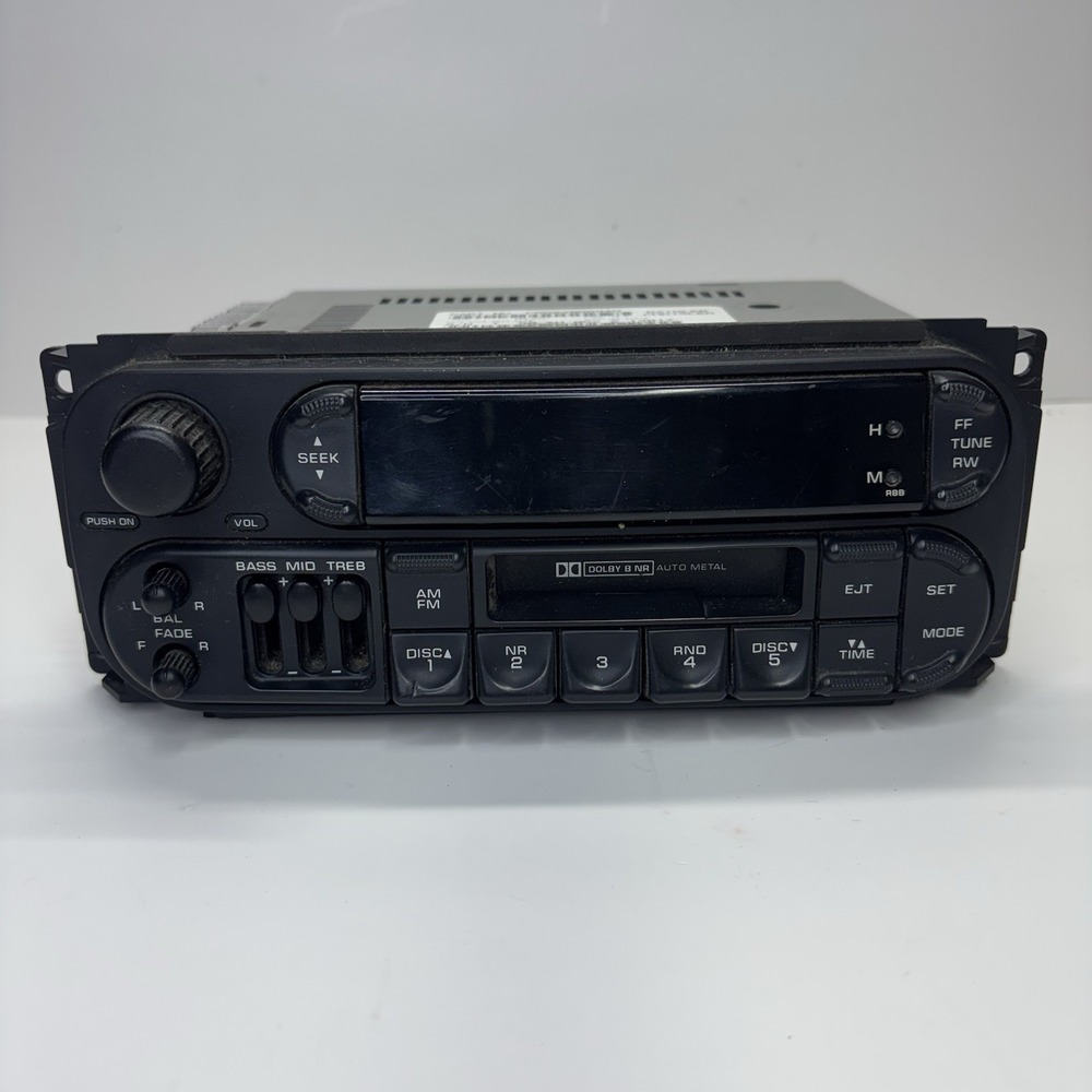 OEM DAIMLER Chrysler Audio AM‎ FM Radio Stereo Tape P56038588AM Dodge Ram 1500